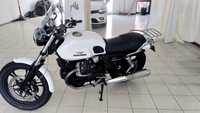 Moto Guzzi V7  STONE