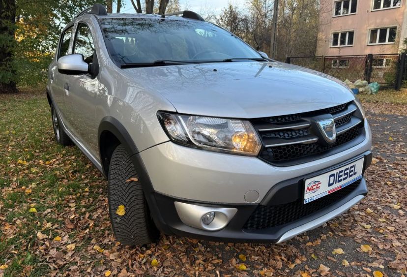Dacia Sandero StepWay 2013 дизель 1.461 dCi