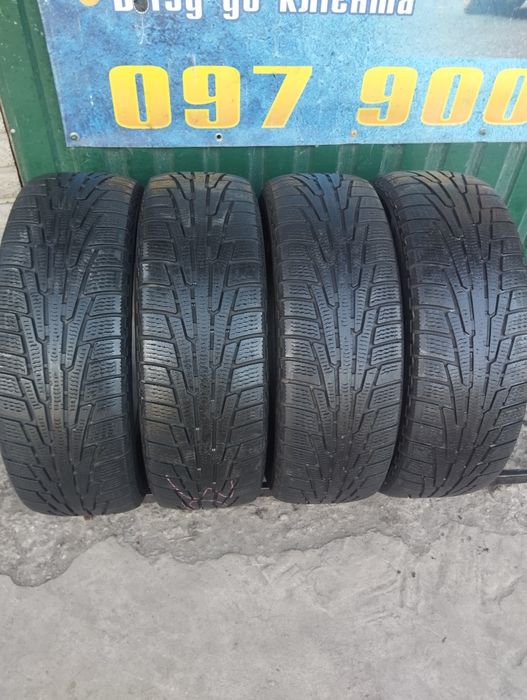 Зимові шини Nokian 225/60/18