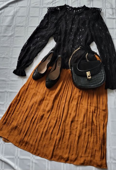 Bluzka Damska Koronkowa Pieces r.S/M
