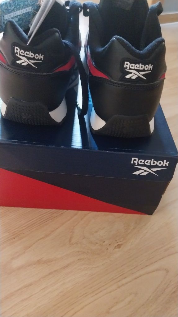 Buty nowe Reebok 45