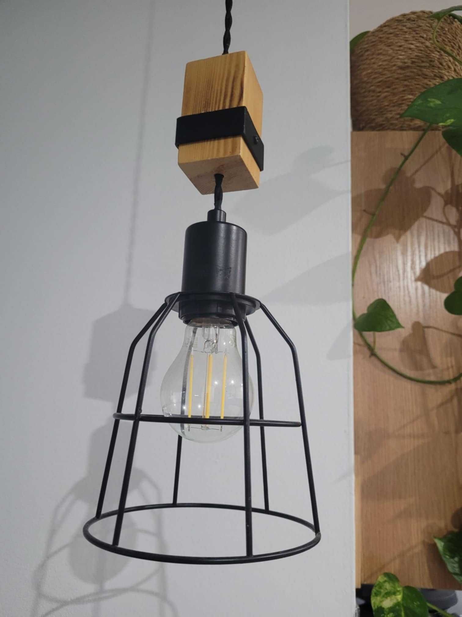 Lampy - kinkiet, lampa pojedyńcza, lampa salonowa- kuchenna.