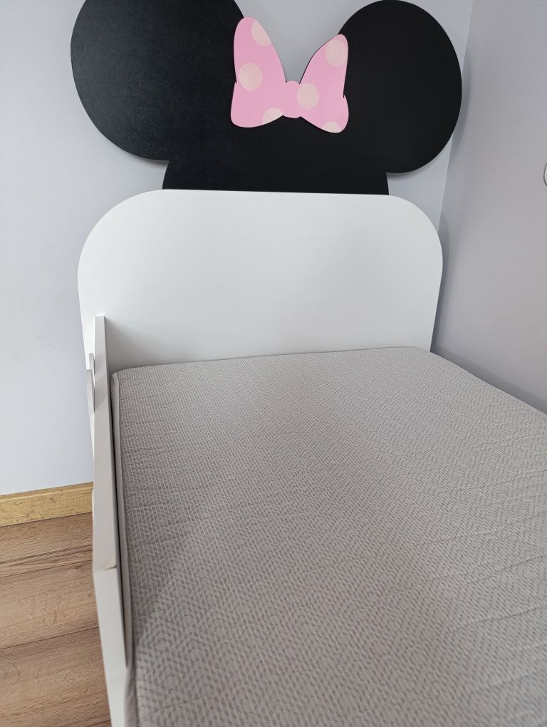 Łóżko Myszka Minnie dla dziewczynki