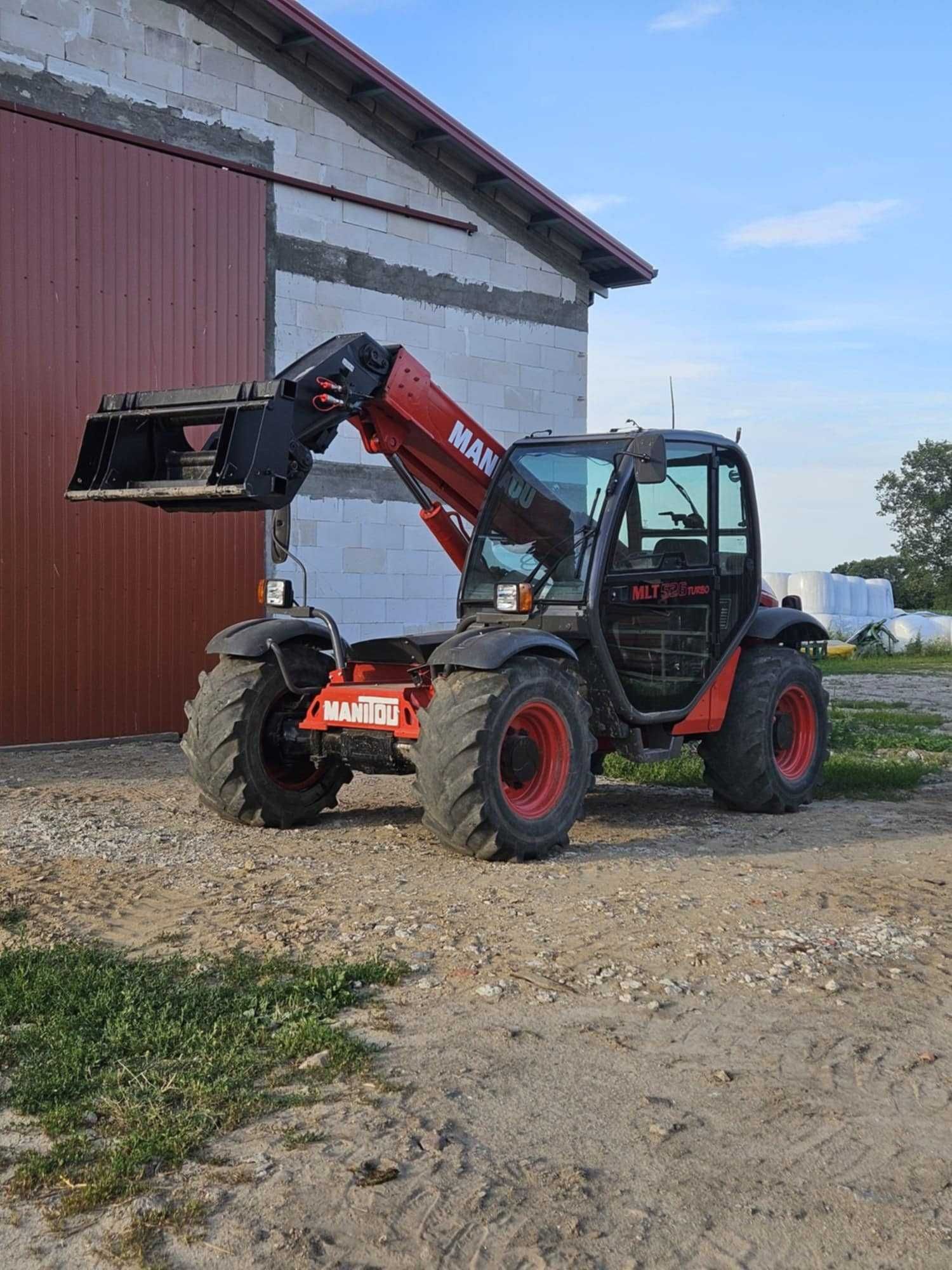 Sprzedam Ładowarkę teleskopową Manitu mlt 526 turbo