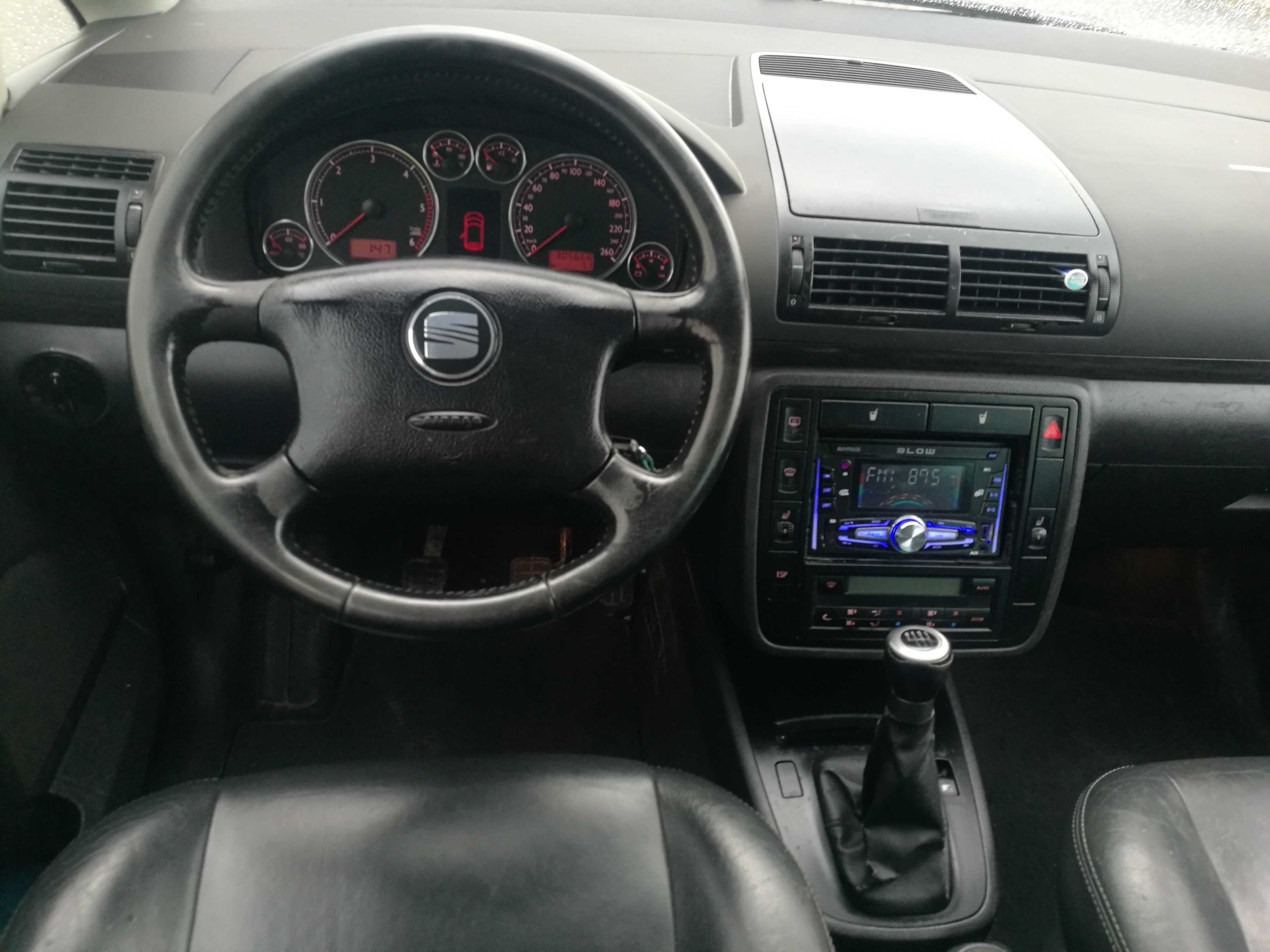 7 osobowy Bogata wersja ALHAMBRA rok 2005 lift. poj 1.9tdi-130k. 6bieg