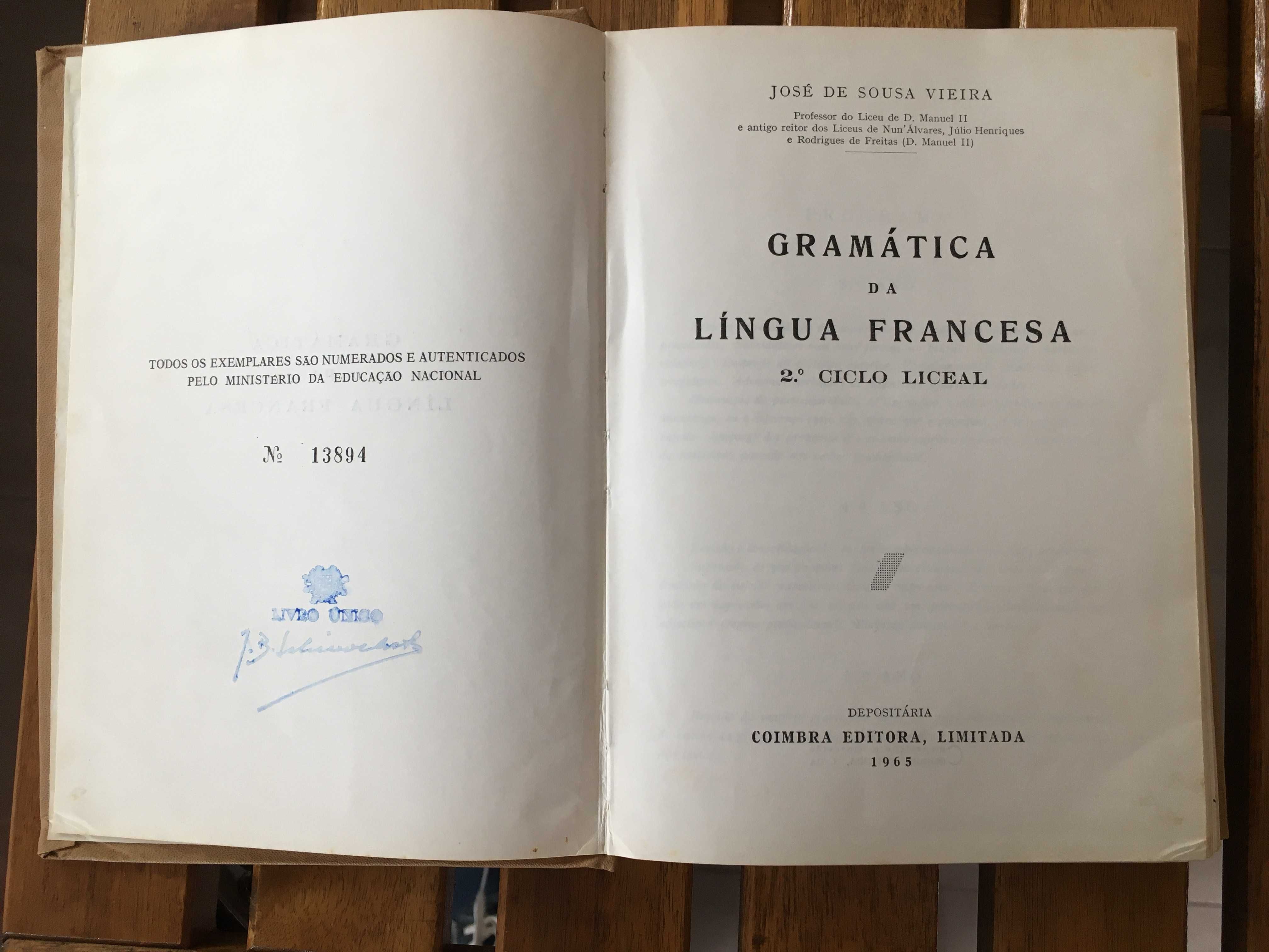 Livro de gramatica - Língua francesa