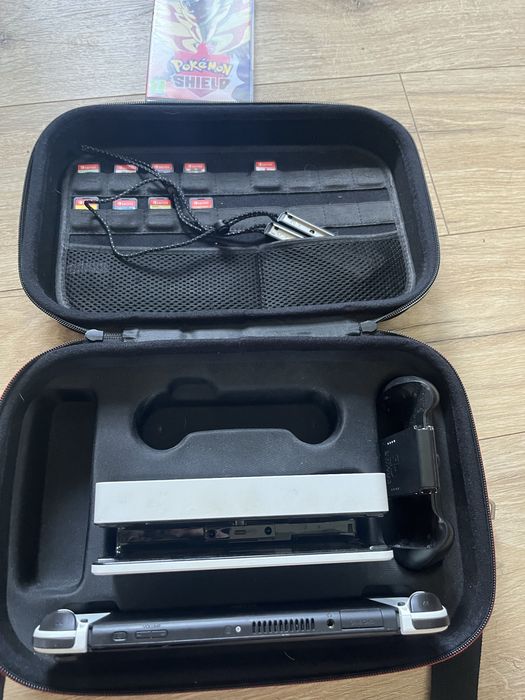 Nintendo Switch OLED + DODATKI