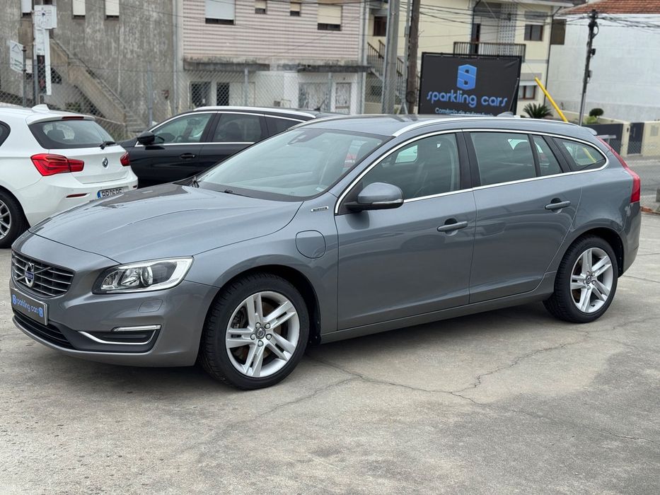 Volvo V60 2.4 D6 Summum AWD Phev