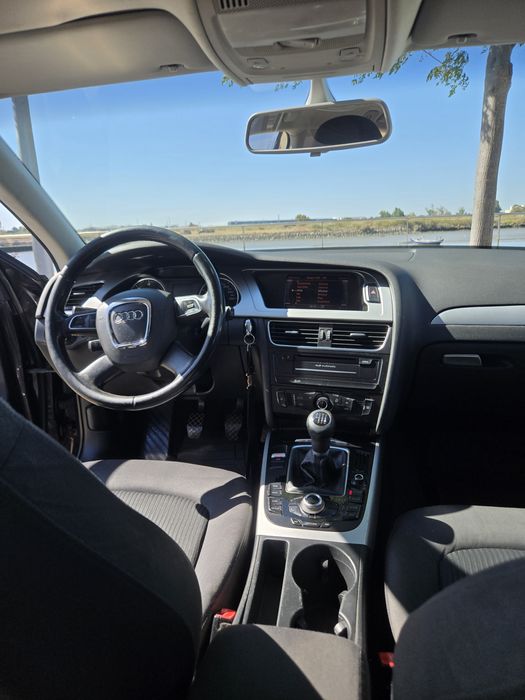 AUDI A4 sedan 2.0