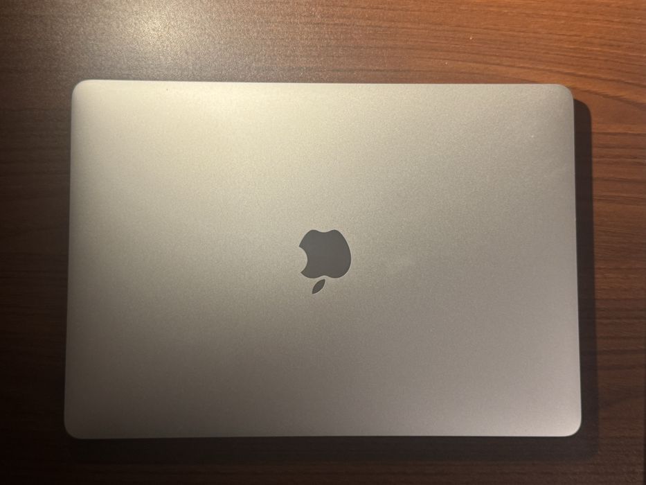 MacBook Pro 13” 2018 i5/8GB/512GB, Retina, 4x Thunderbolt 3