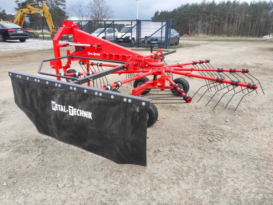 Zgrabiarka Karuzelowa Wirnikowa 3.5 m / 4.2 m Metal-Technik  - raty