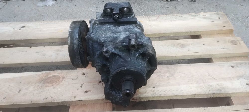 Dyfer Most Reduktor Skrzyni Biegów Przekładnia Kątowa Audi Q3 8U Vw T6