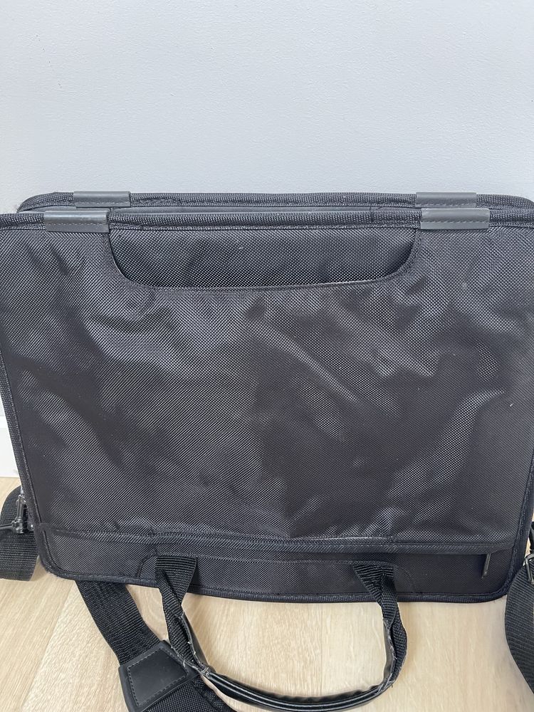 Duza torba na laptopa ThinkPad