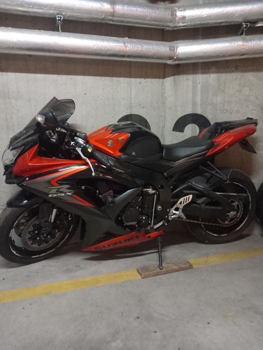 Suzuki gsx-r 750 k9 **Rezerwacja do 15 paź** 1sza Rej 2011r.