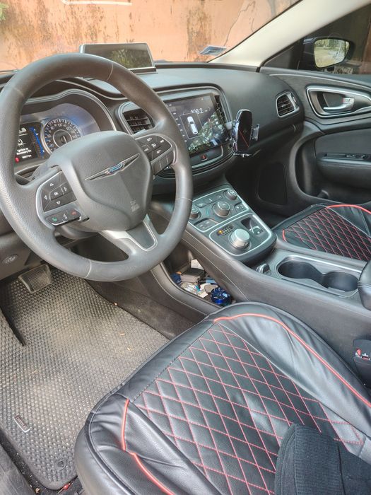 Chrysler 200 продам