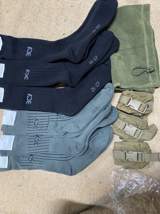 Розгрузка, підсумки, наколінники, носки