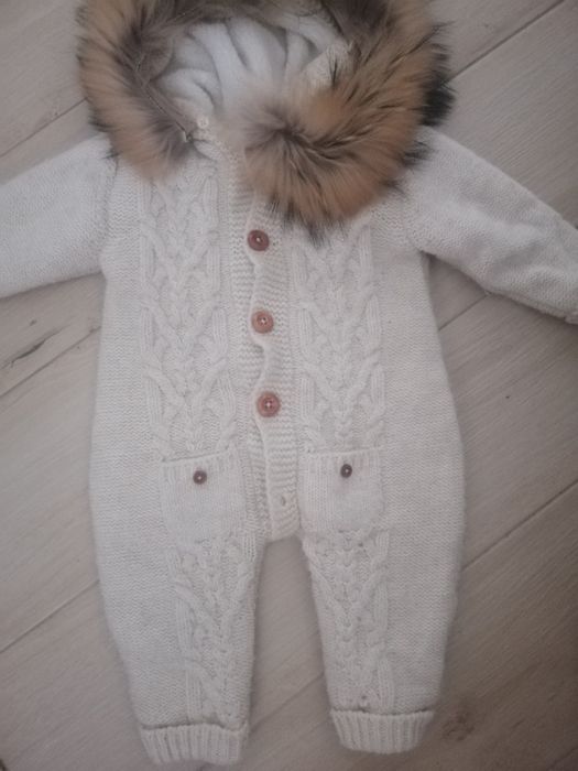 Зимовий в'язаний комбінезон для малюка