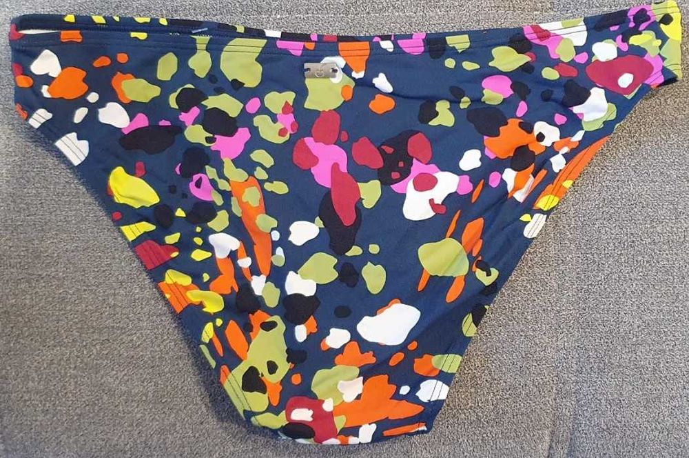 Cherry Beach dół od stroju kąpielowego bikini 40 L