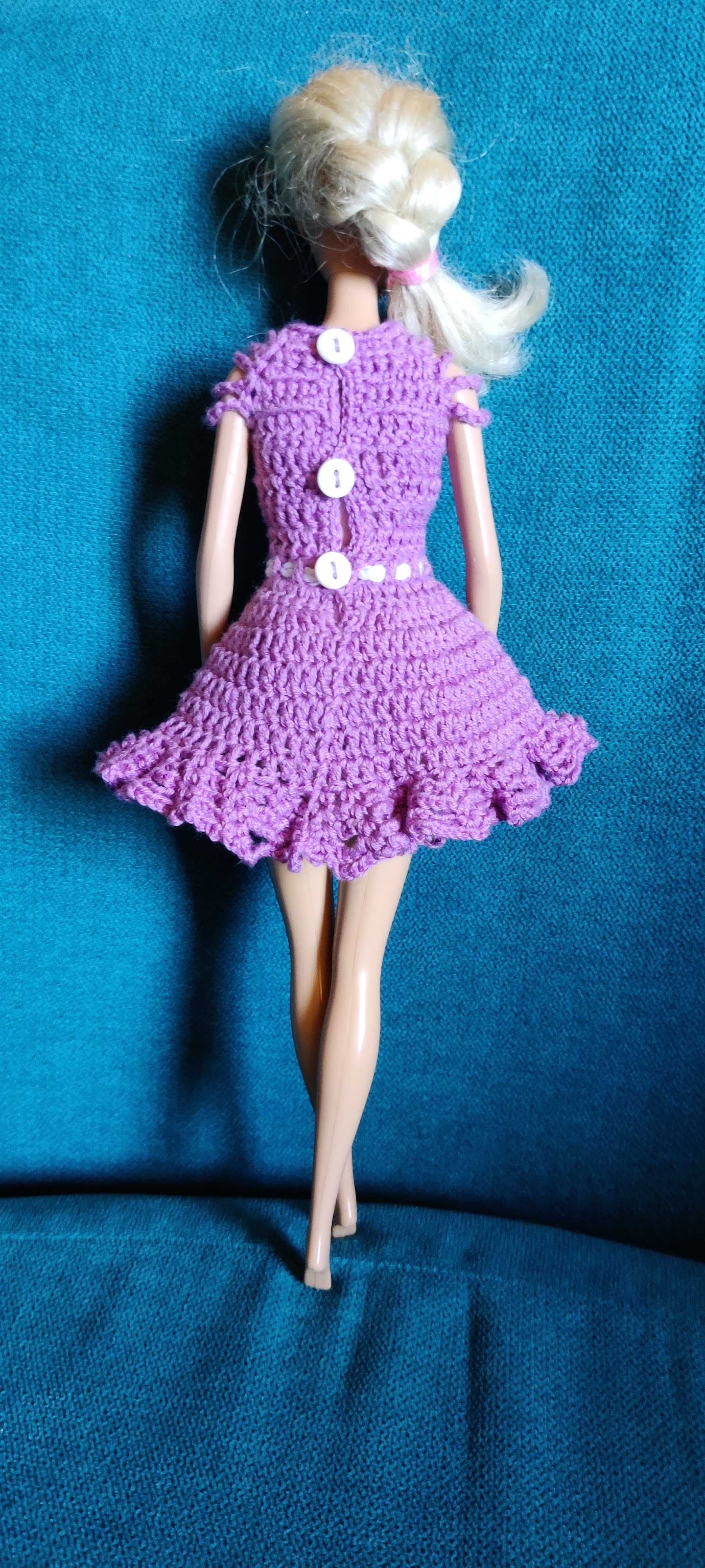 Sukienki dla lalki Barbie 4 sztuki
