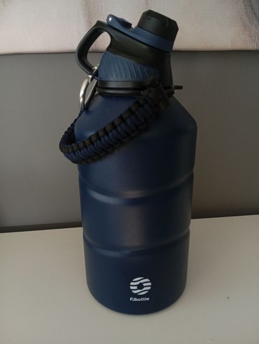 Butelka termiczna 1,9 L Fjbottle