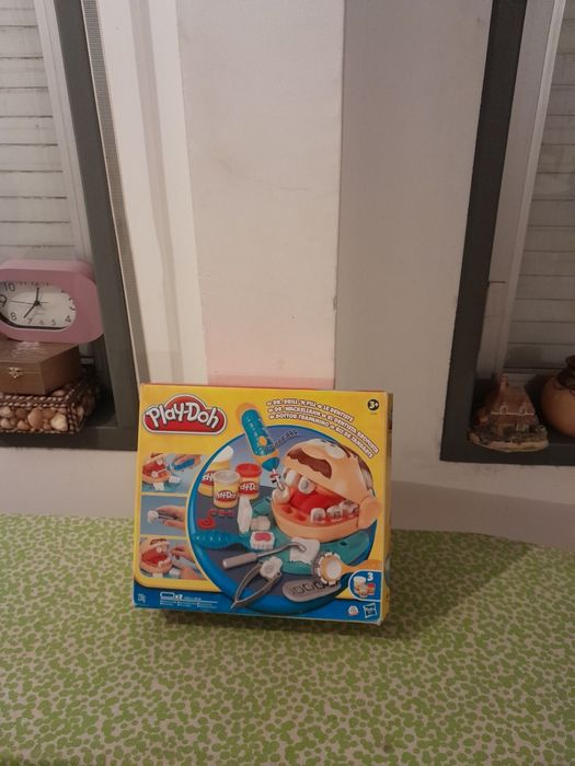 Vendo Brinquedo Dentista Brincalhão PLAY-DOH muito bonito como novo