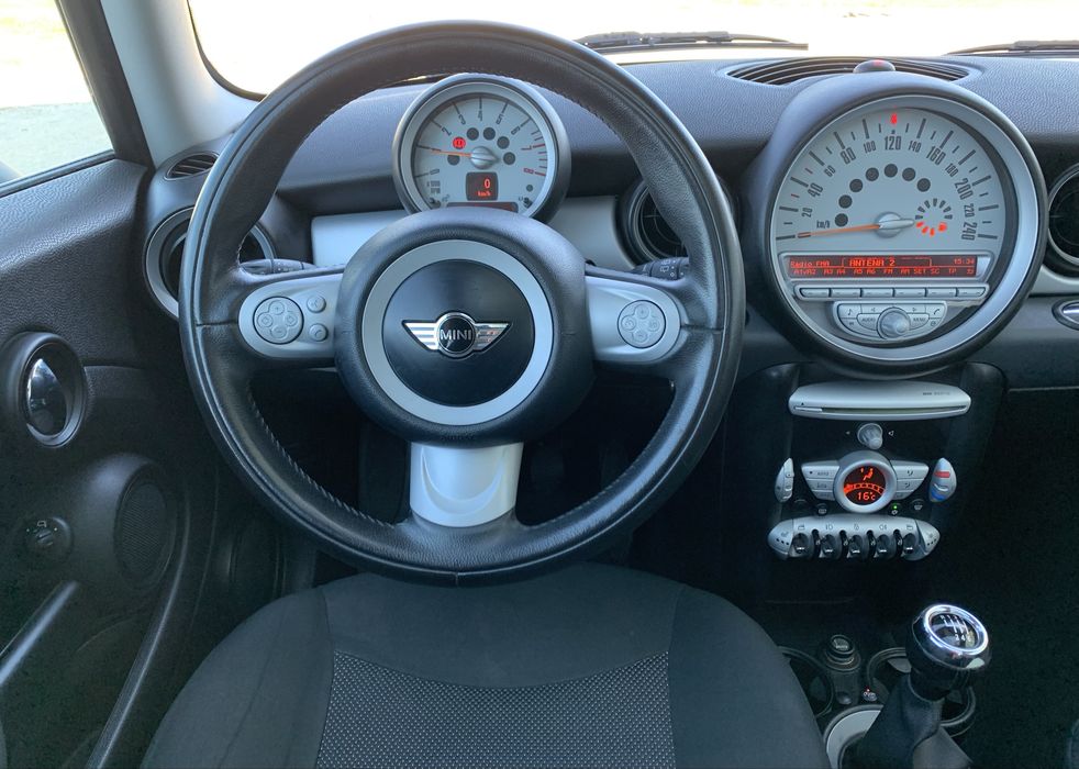 Mini Cooper 1.6  120 cv// motor BMW/ corrente-Equipamento TOP