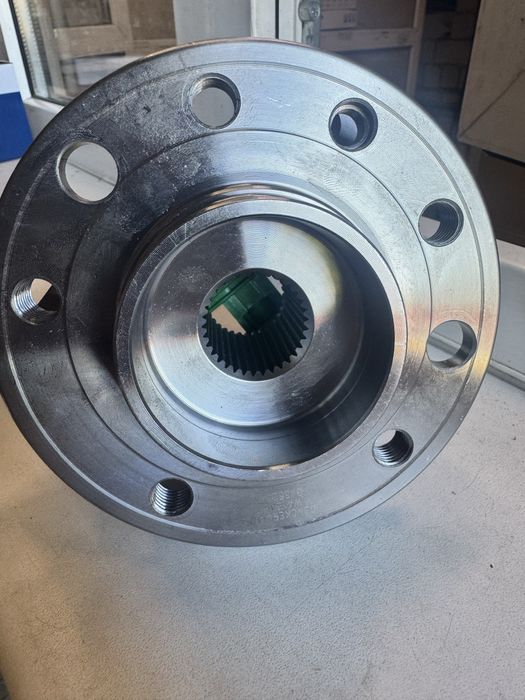 Ступиця перед підшипник Opel Astra H Zafira В Опель Астра Н Зафіра Б