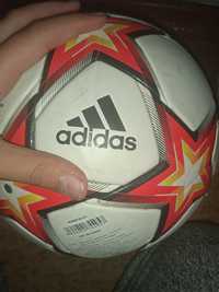 мяч футбольный adidas