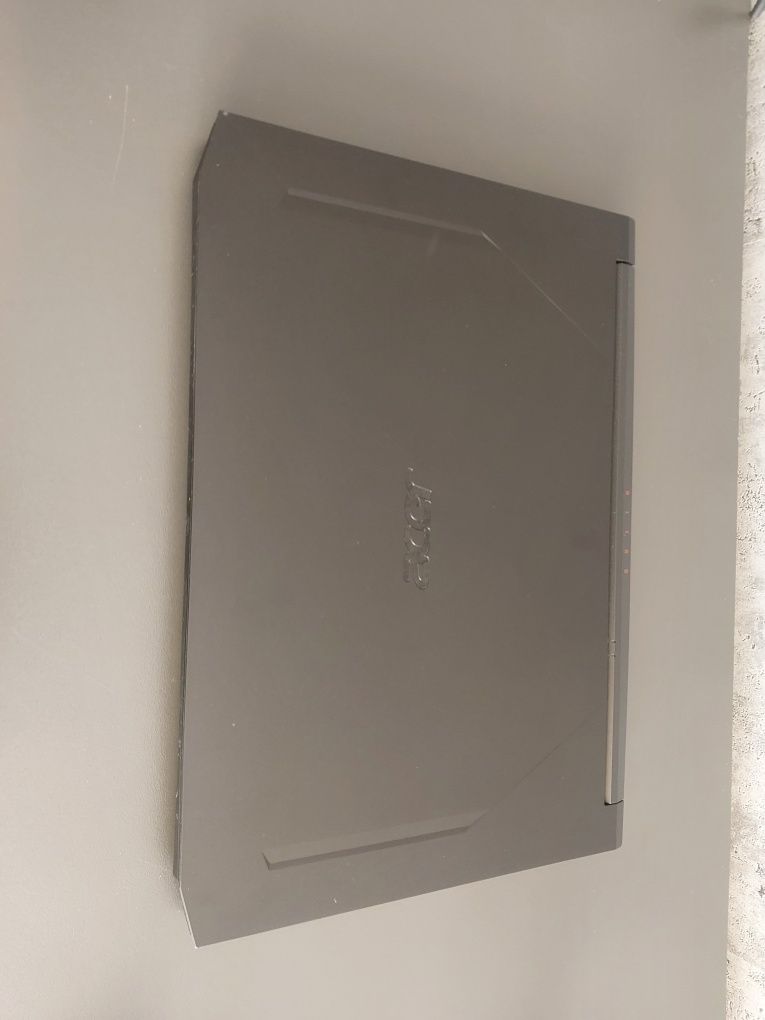 Laptop Acer Nitro 5 AN515- 55-5033 Używany