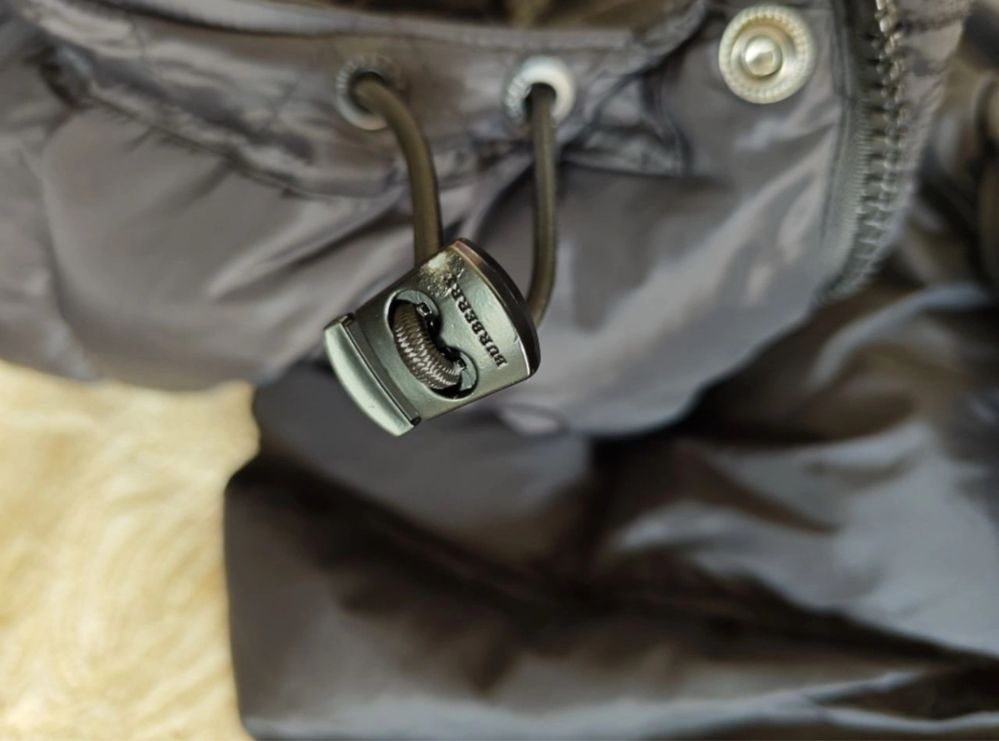 На руках!!!Пуховик Burberry Nylon Down Jacket S-L