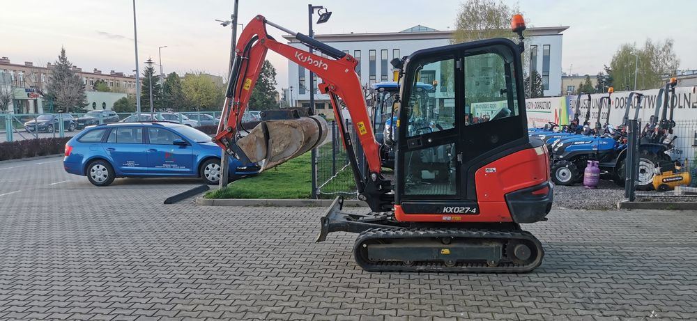 Wynajem minitraktorka kubota kx27 kx19