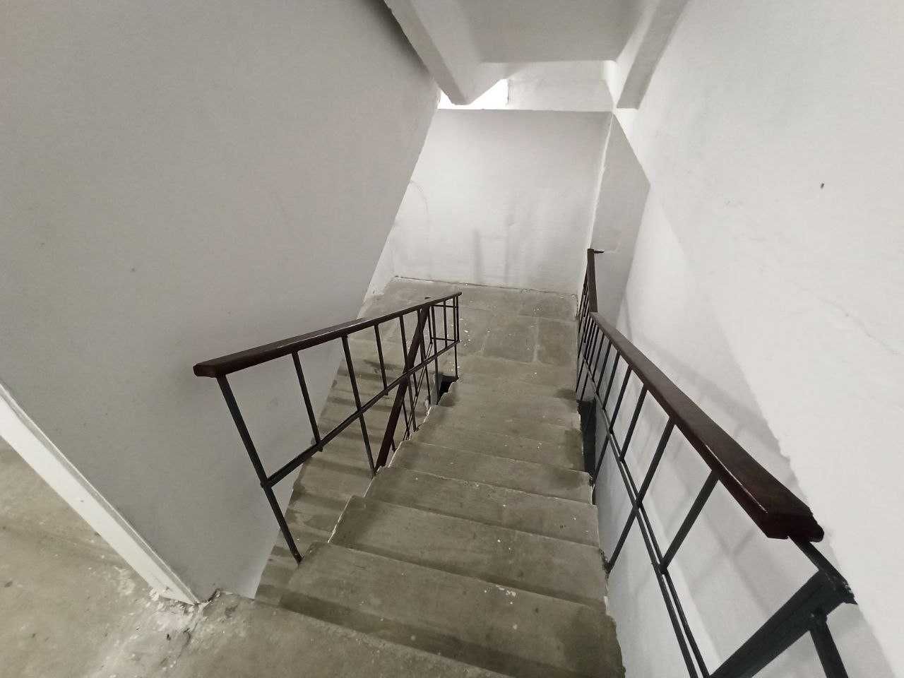 Підвальне приміщення 362 кв.м., м. Нивки та Сирець