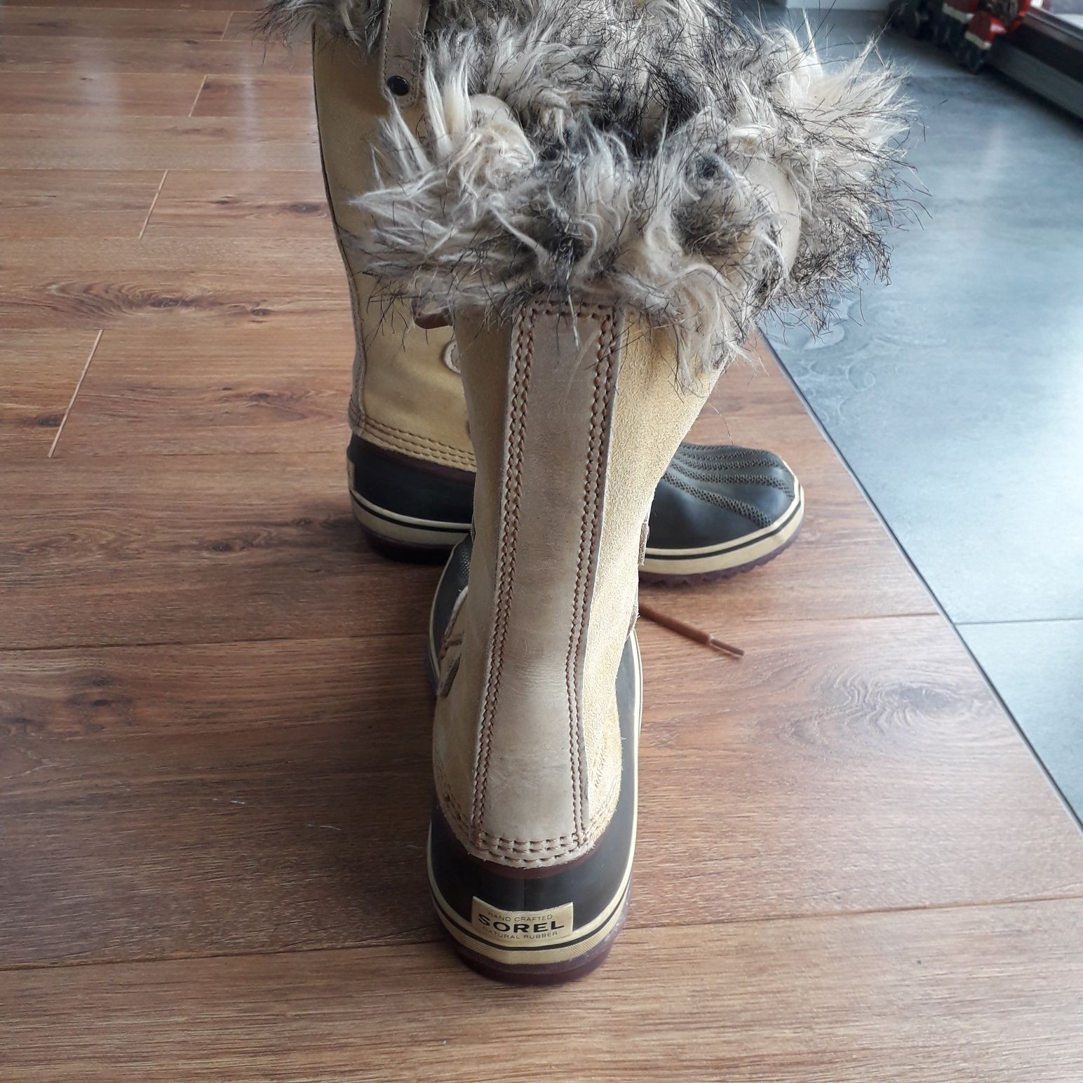 SOREL Joan of Arctic śniegowe buty zimowe kozaki damskie roz 38 - 25cm