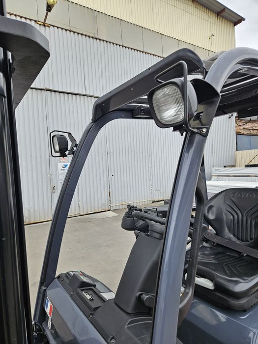 Навантажувач Toyota 2,5 т газ. Вилочный погрузчик Тойота газ 2,5 т