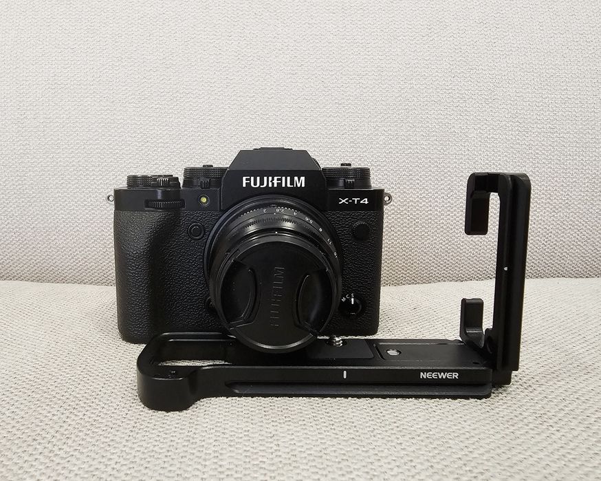 Fujifilm X-T4 + XF 23mm f/2 + XF 50mm f/2 + Extras