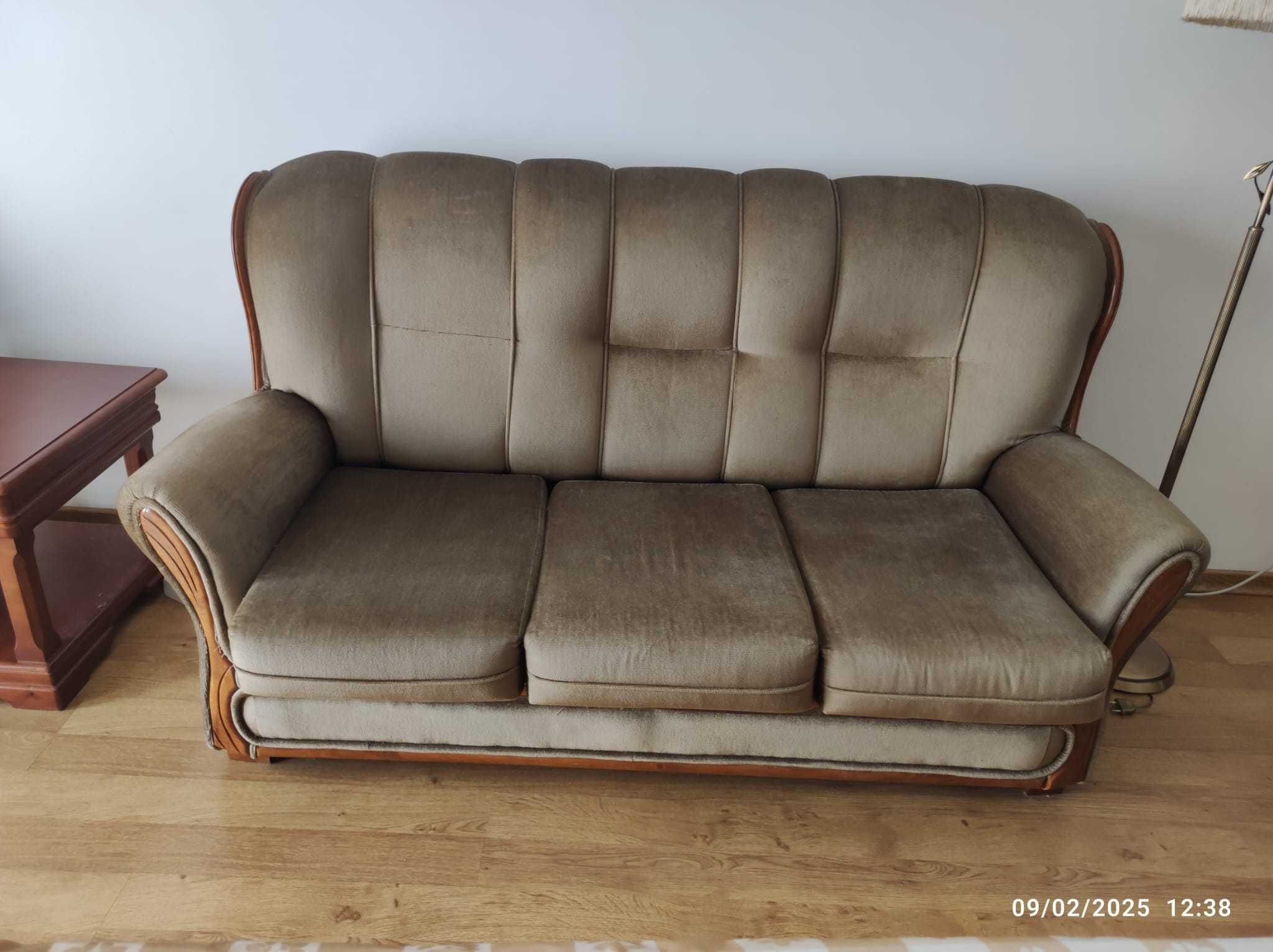 Sofá de 3 lugares + 2 sofás individuais/poltronas