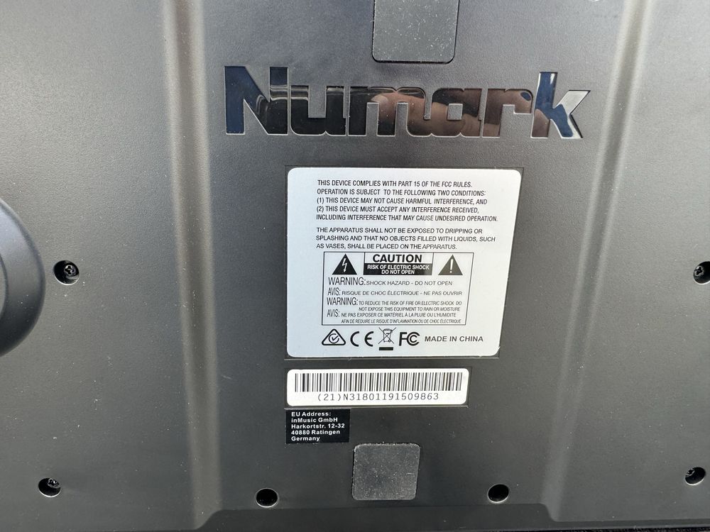 Kontroler Numark Mixtrack 3 pro
