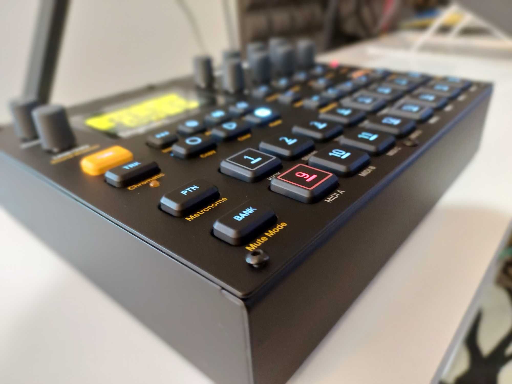 Vendo Elektron Digitakt (Com Garantia)