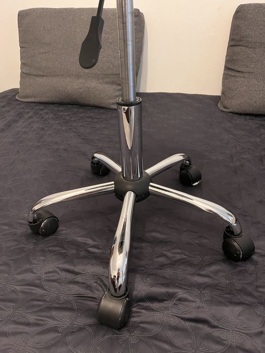 Fotel taboret kosmetyczny Rodeo stylizacja rzes paznokci salon