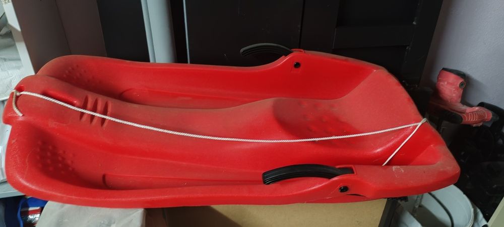 Trenó com travões 87x40 vermelho