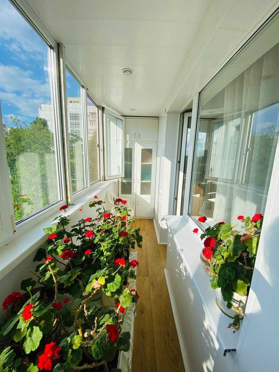Продам 2 к квартиру на ж/м Тополь 1 Запшоссе Терра
