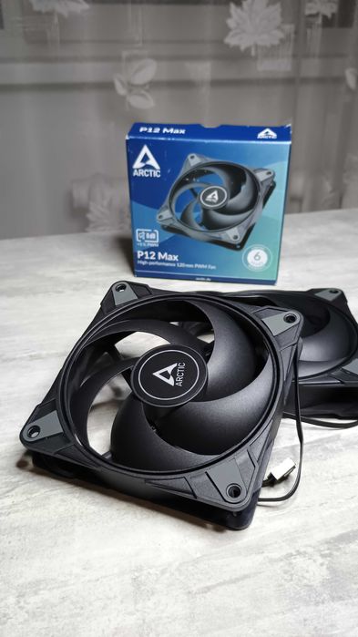 Вентилятор Arctic P12 MAX 120mm PWM (2 шт.)