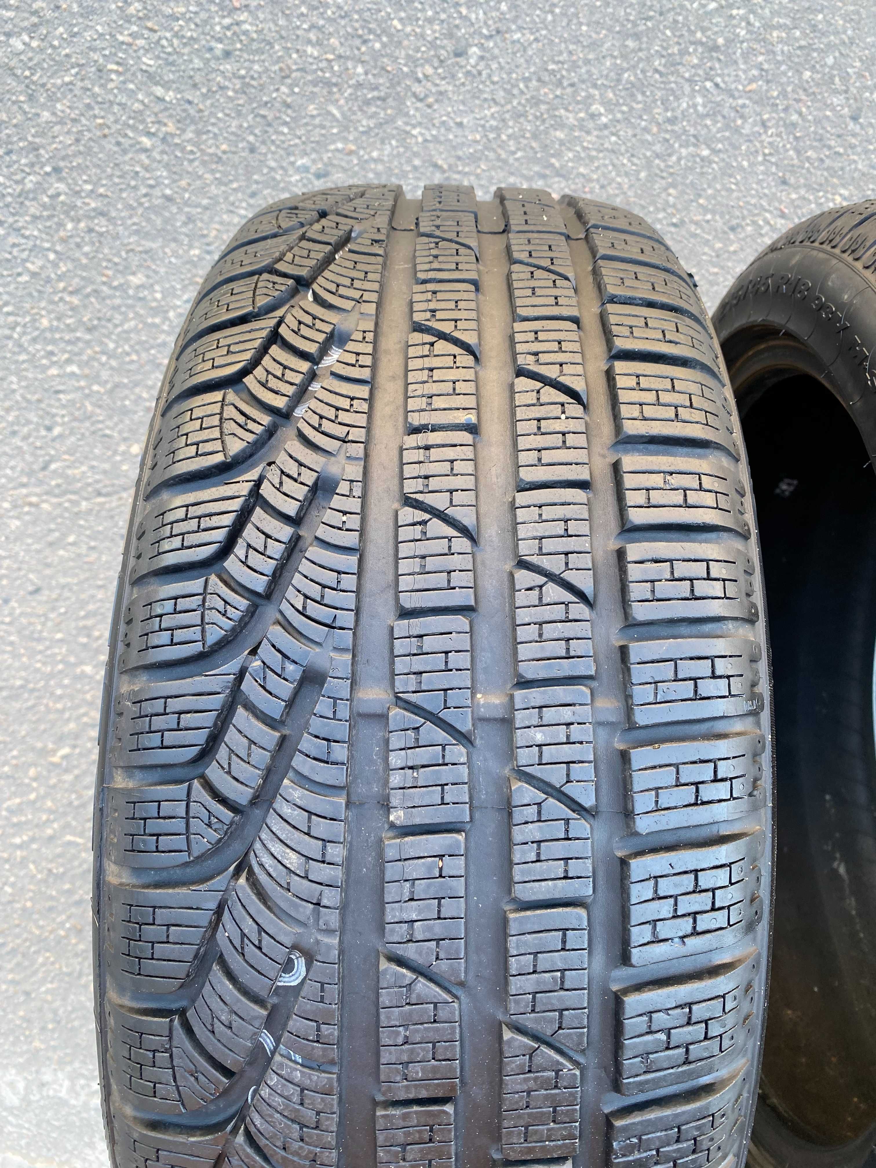 Комплект зимней резины Pirelly Sottozero 93 V. 215.45.18