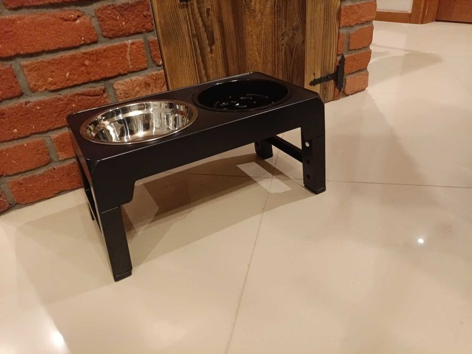 Regulowana miska dla psa