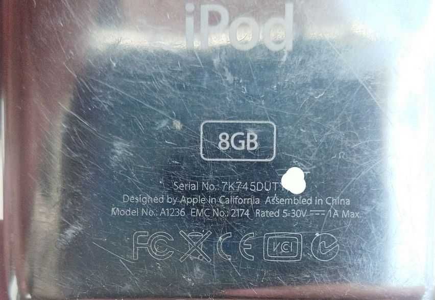 iPod nano 3-го поколения Fat модель A1236 8GB