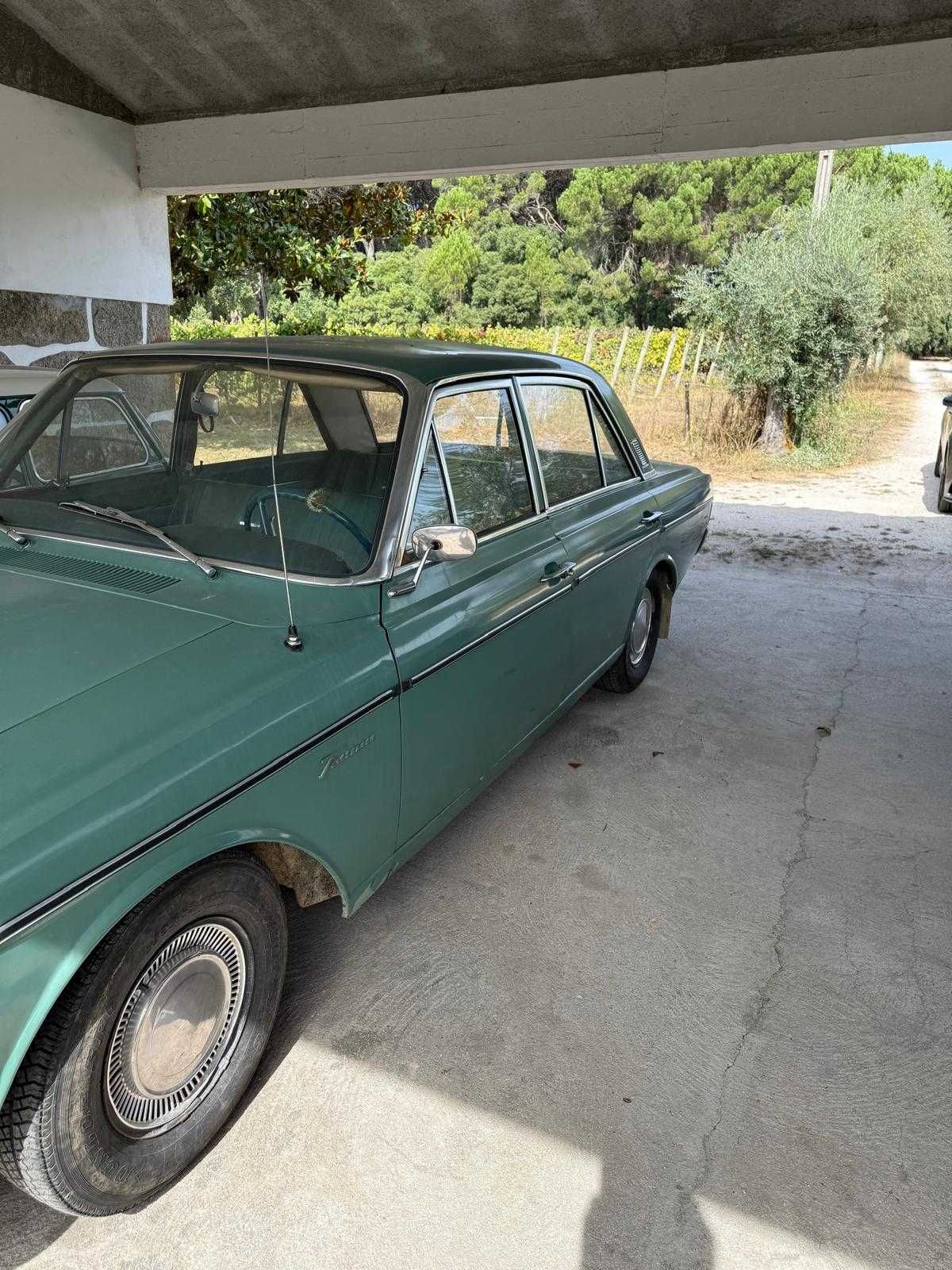 Clássico Impecável - Ford Taunus 20M V6 de 1965