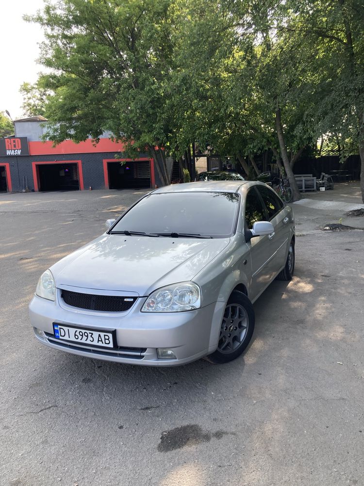 Шевроле лачетти 1,8 автомат
