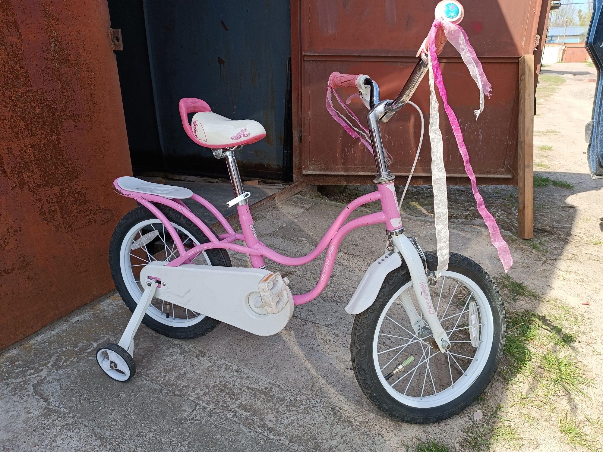 Велосипед дитячий на 16 колесах  Ardis Little Swan