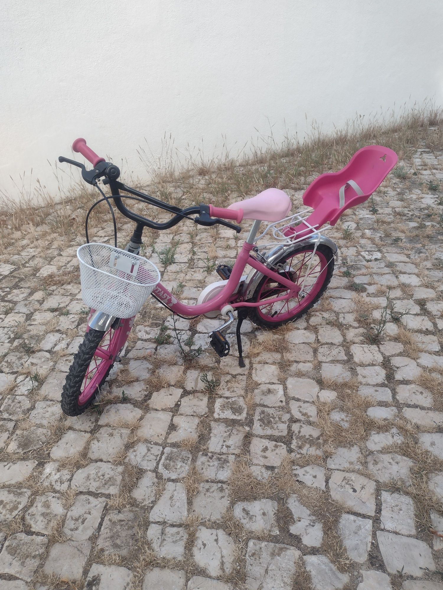 Bicicleta de menina até aos 6 anos