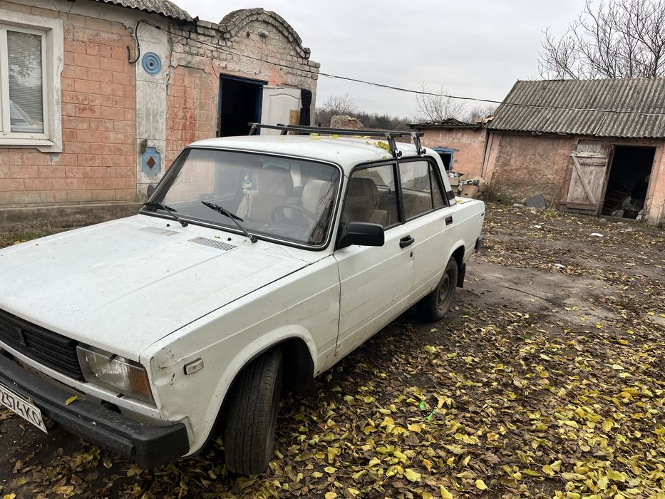 Продам ВАЗ 2105.